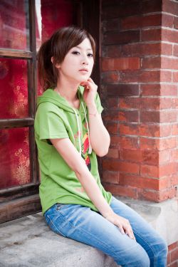 九个寡妇